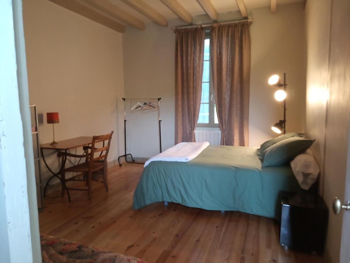 Hotel Lulu Castelmoron-sur-Lot Exterior foto